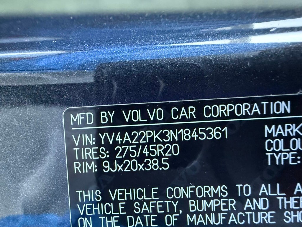 Volvo XC90 Vehicle Full-screen Gallery Image 36