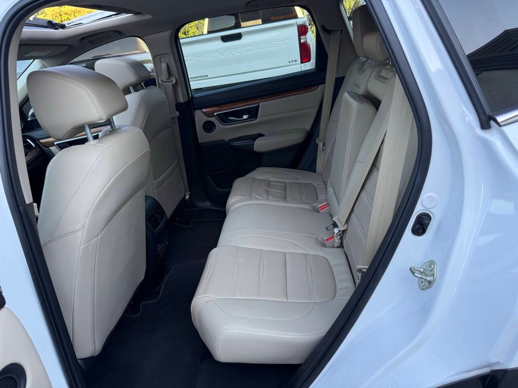 Honda CR-V Vehicle Full-screen Gallery Image 13
