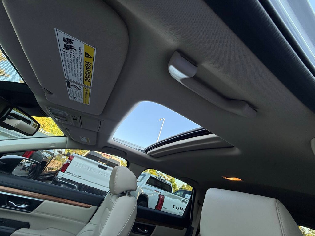 Honda CR-V Vehicle Full-screen Gallery Image 31