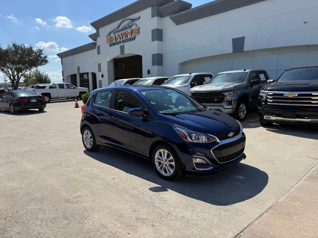Chevrolet Spark Vehicle Full-screen Gallery Image 02