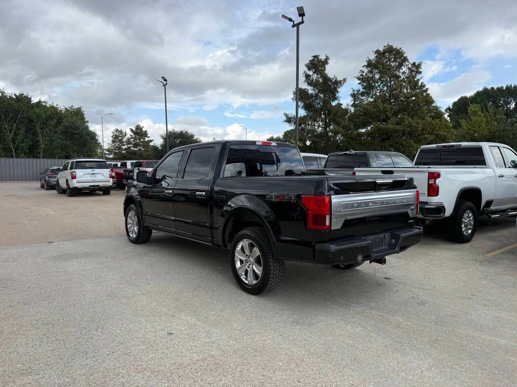 Ford F-150 Vehicle Full-screen Gallery Image 04