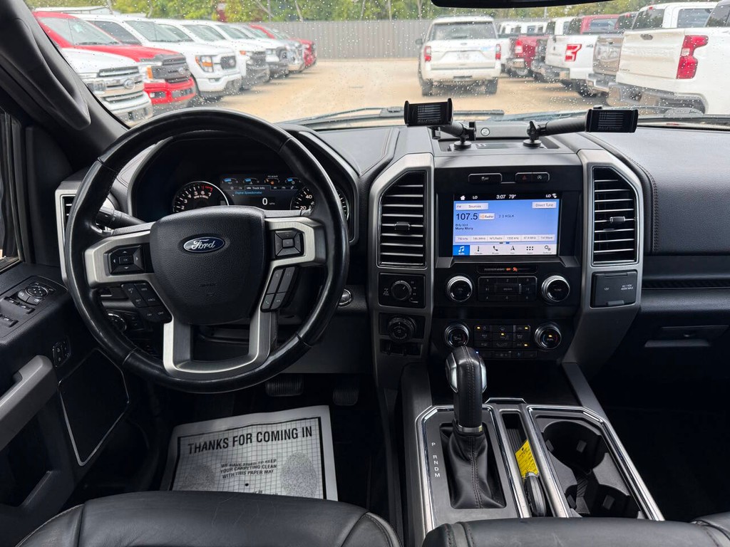 Ford F-150 Vehicle Full-screen Gallery Image 21