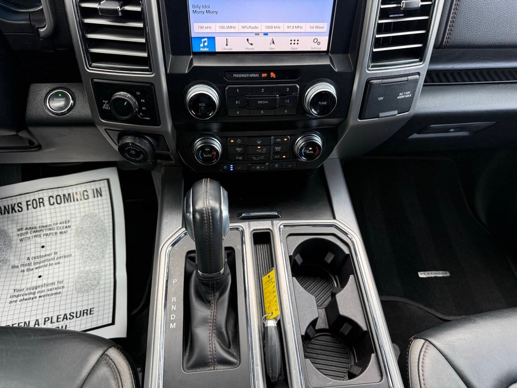 Ford F-150 Vehicle Full-screen Gallery Image 29
