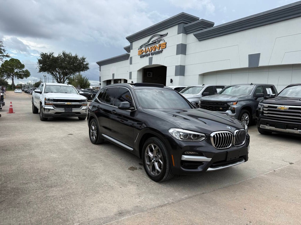 BMW X3 Vehicle Full-screen Gallery Image 43