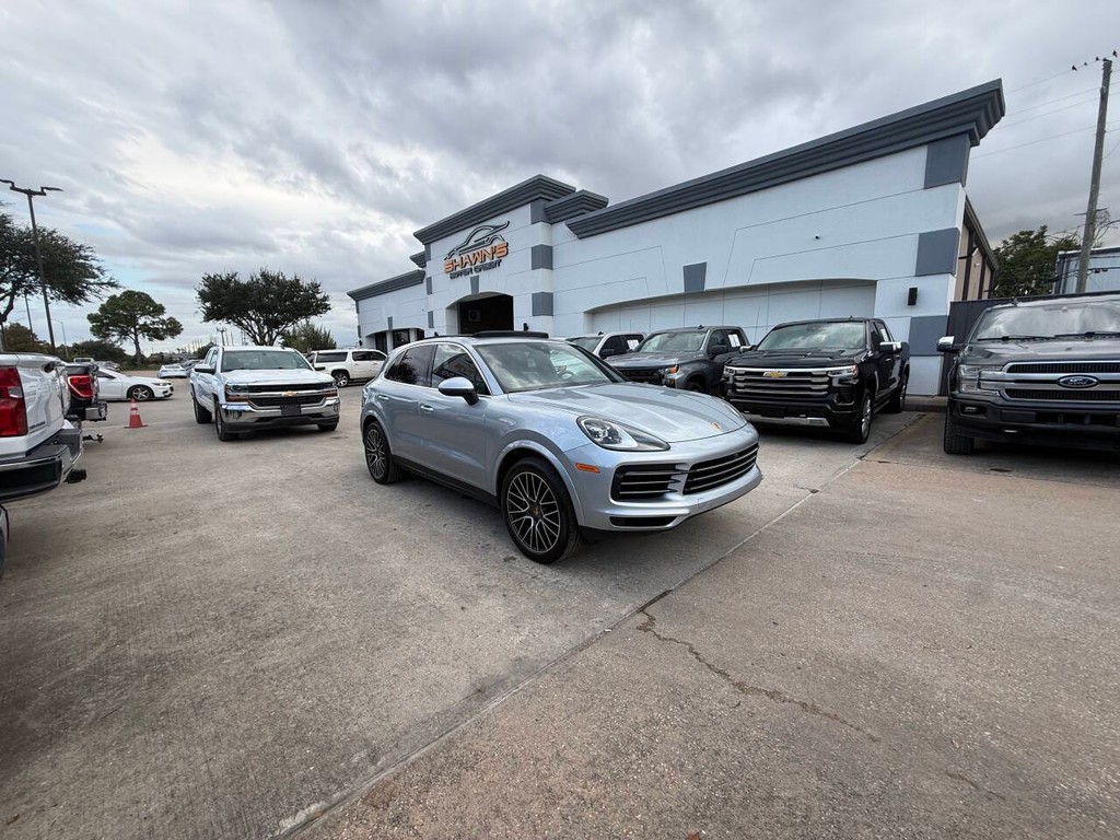 Porsche Cayenne Vehicle Full-screen Gallery Image 48