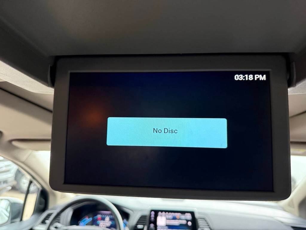 Honda Odyssey Vehicle Full-screen Gallery Image 16