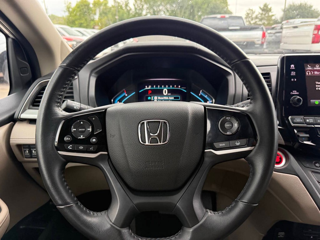 Honda Odyssey Vehicle Full-screen Gallery Image 23