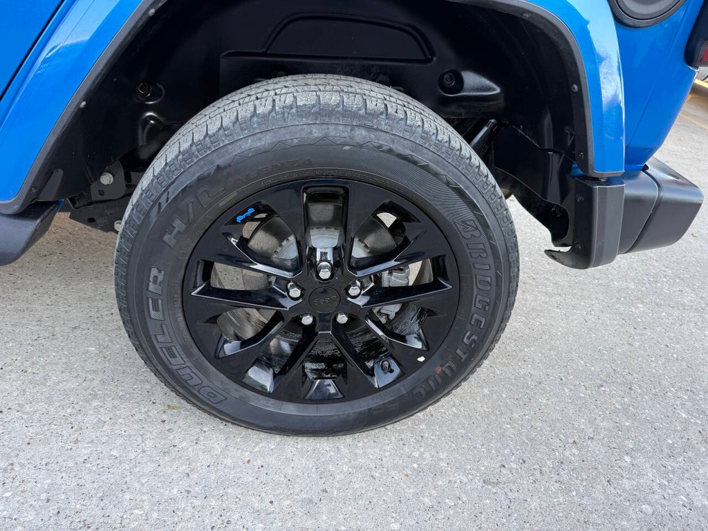 Jeep Wrangler 4xe Vehicle Full-screen Gallery Image 37