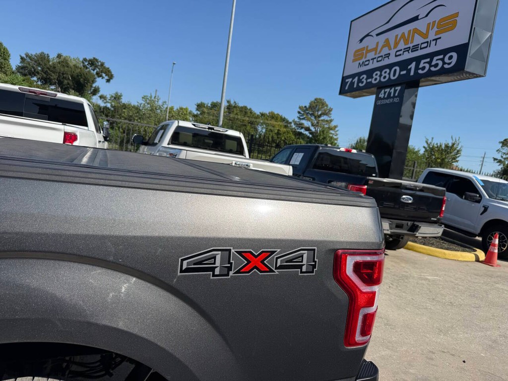 Ford F-150 Vehicle Full-screen Gallery Image 36