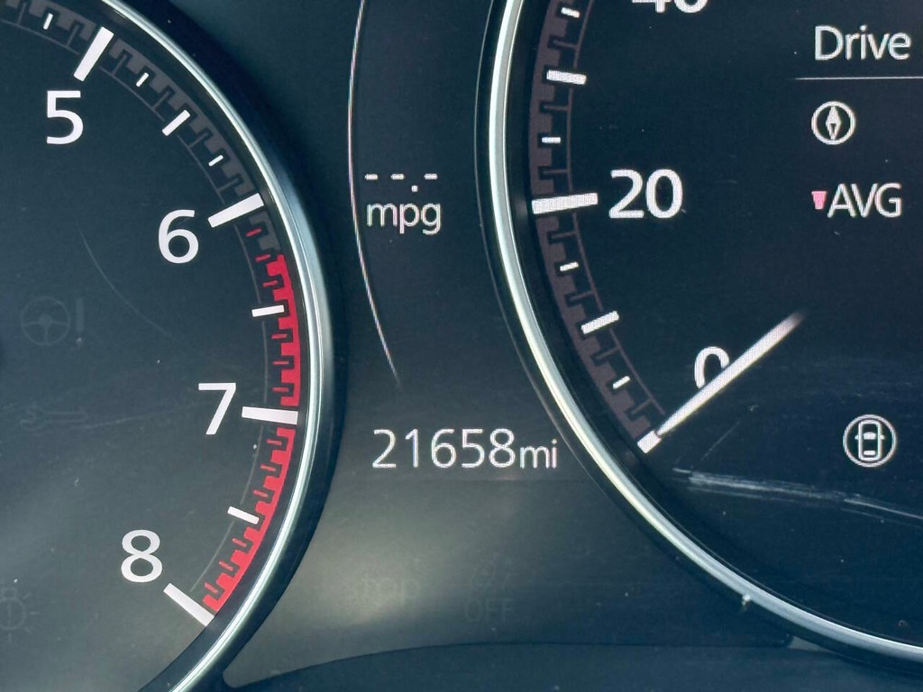 Mazda CX-50 Vehicle Full-screen Gallery Image 34