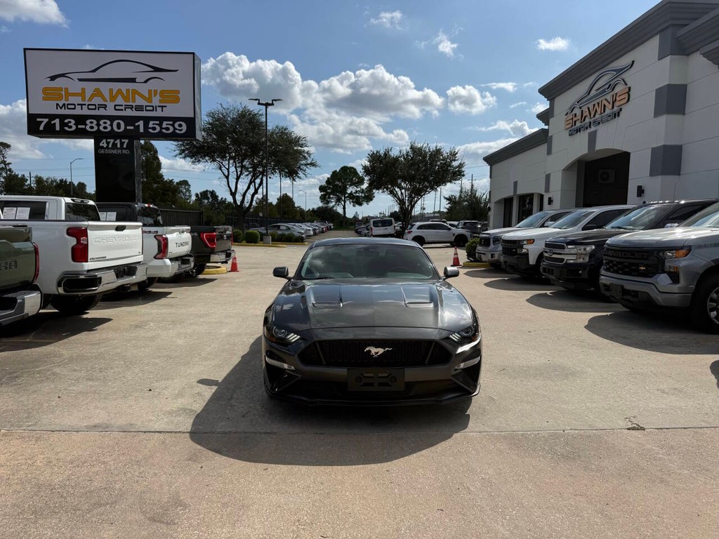 Ford Mustang Vehicle Full-screen Gallery Image 34