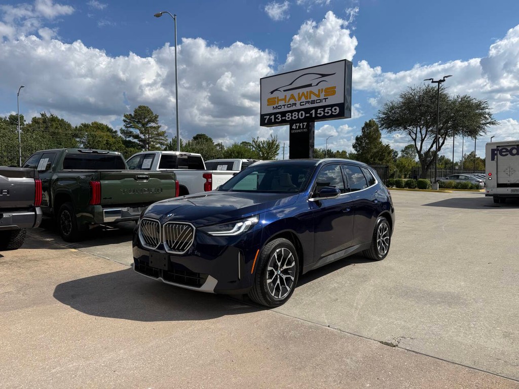 BMW X3 Vehicle Full-screen Gallery Image 39