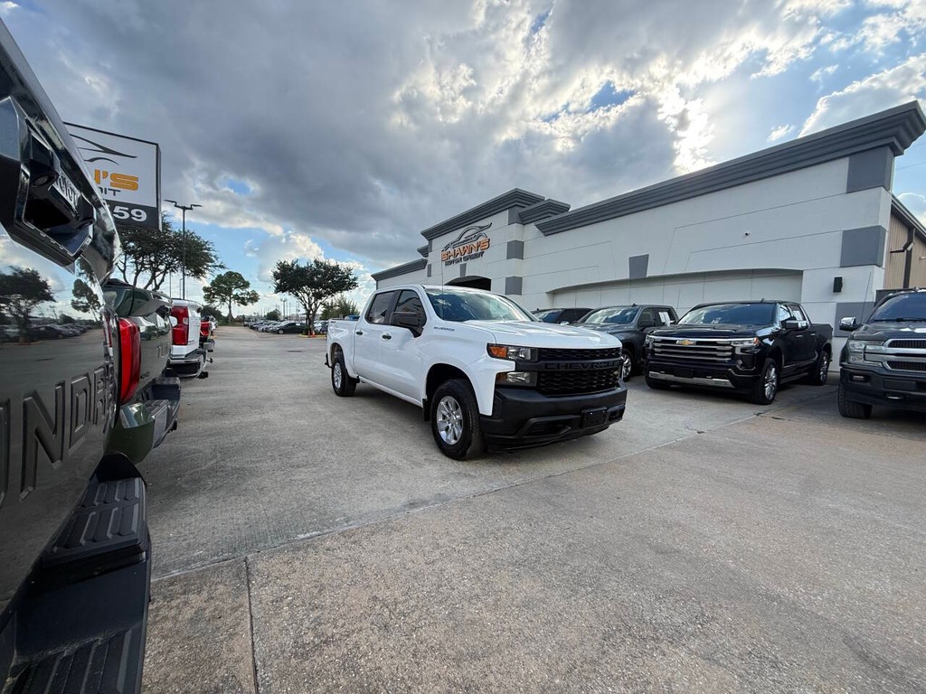 Chevrolet Silverado 1500 Vehicle Full-screen Gallery Image 43