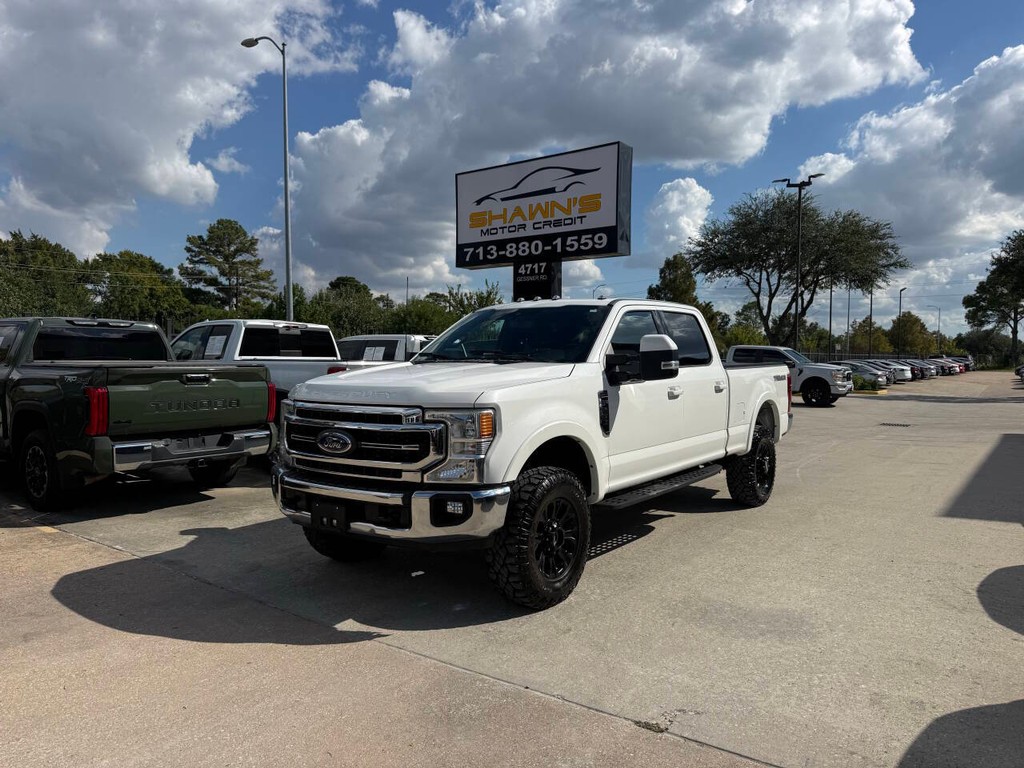 Ford Super Duty F-250 SRW Vehicle Full-screen Gallery Image 03