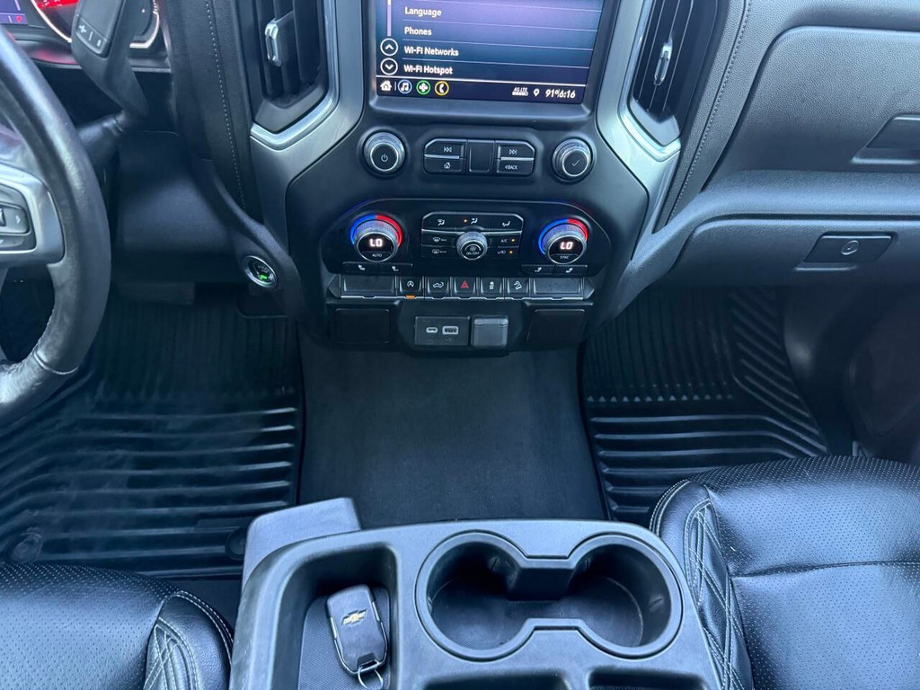 Chevrolet Silverado 1500 Vehicle Full-screen Gallery Image 30