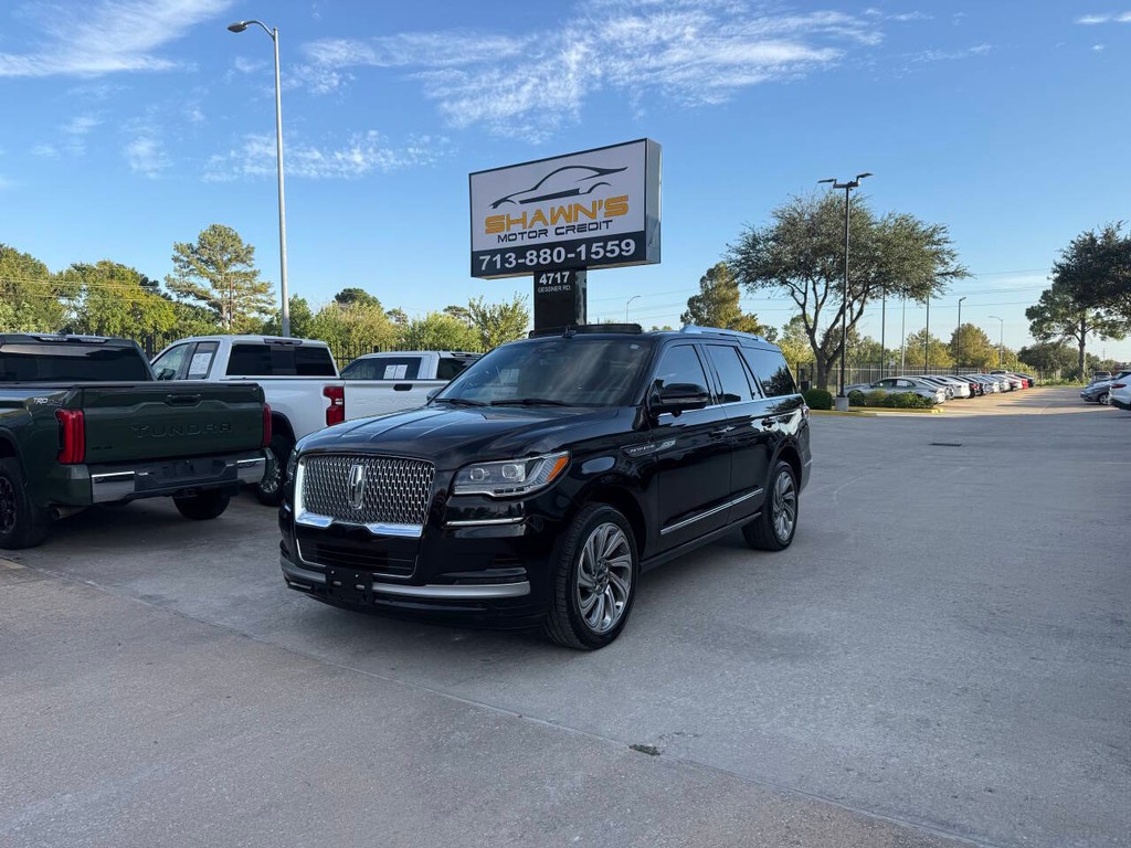 Lincoln Navigator Vehicle Full-screen Gallery Image 48