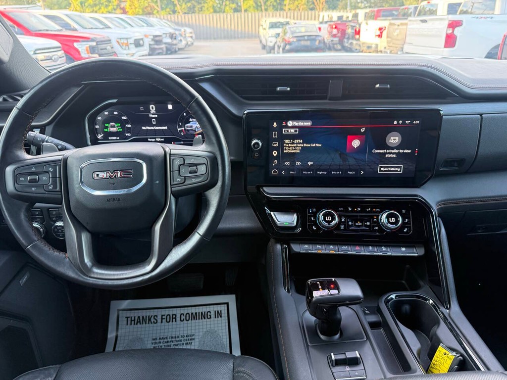 GMC Sierra 1500 Vehicle Full-screen Gallery Image 21
