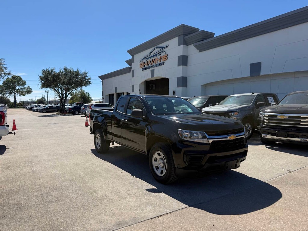 Chevrolet Colorado Vehicle Full-screen Gallery Image 02