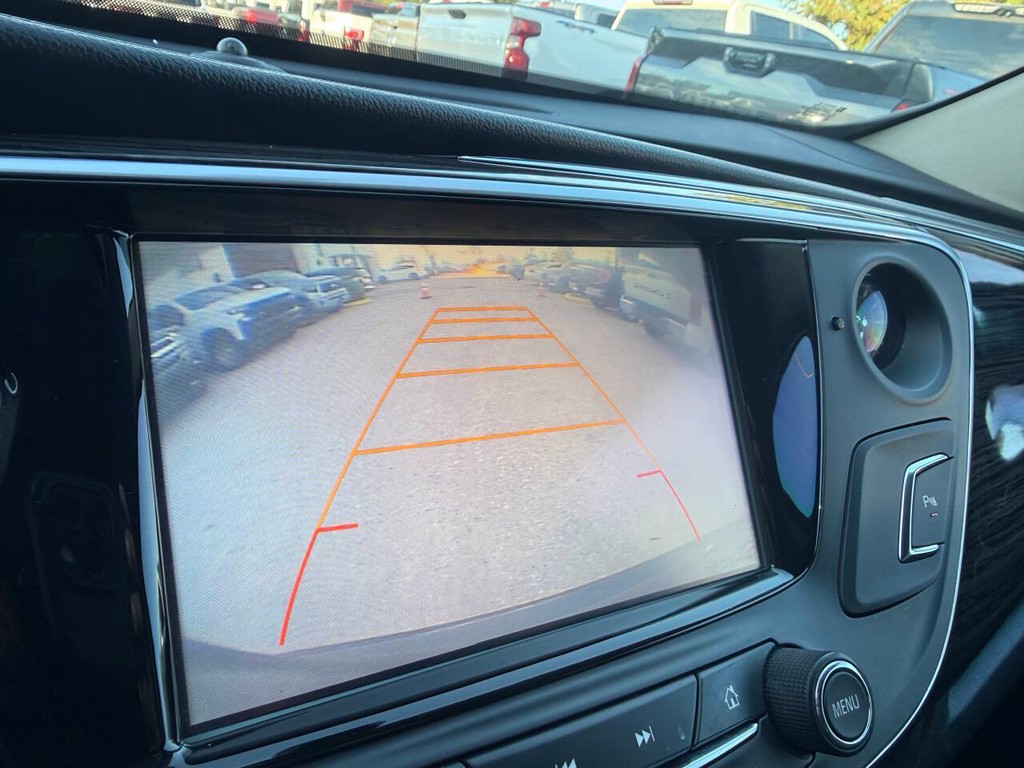 Buick Envision Vehicle Full-screen Gallery Image 26