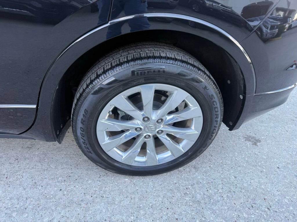 Buick Envision Vehicle Full-screen Gallery Image 34