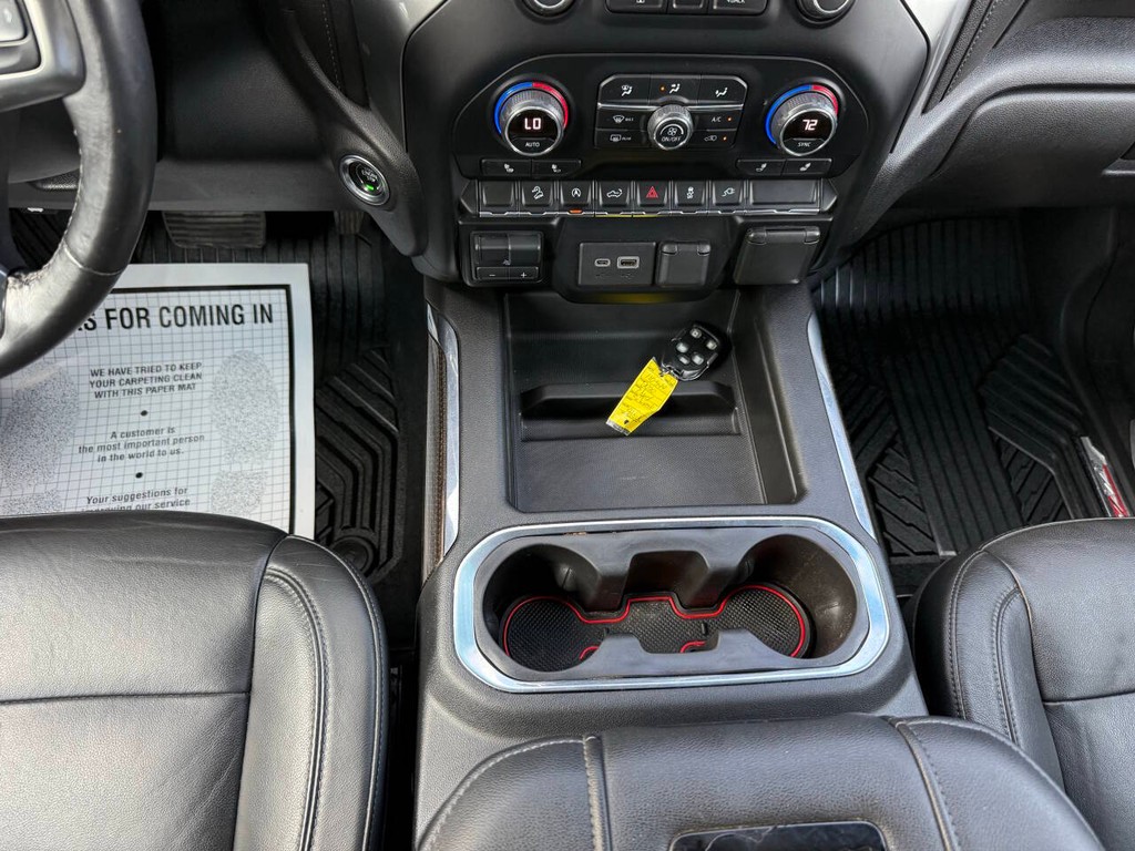Chevrolet Silverado 1500 Vehicle Full-screen Gallery Image 30