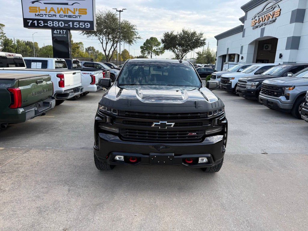 Chevrolet Silverado 1500 Vehicle Full-screen Gallery Image 40
