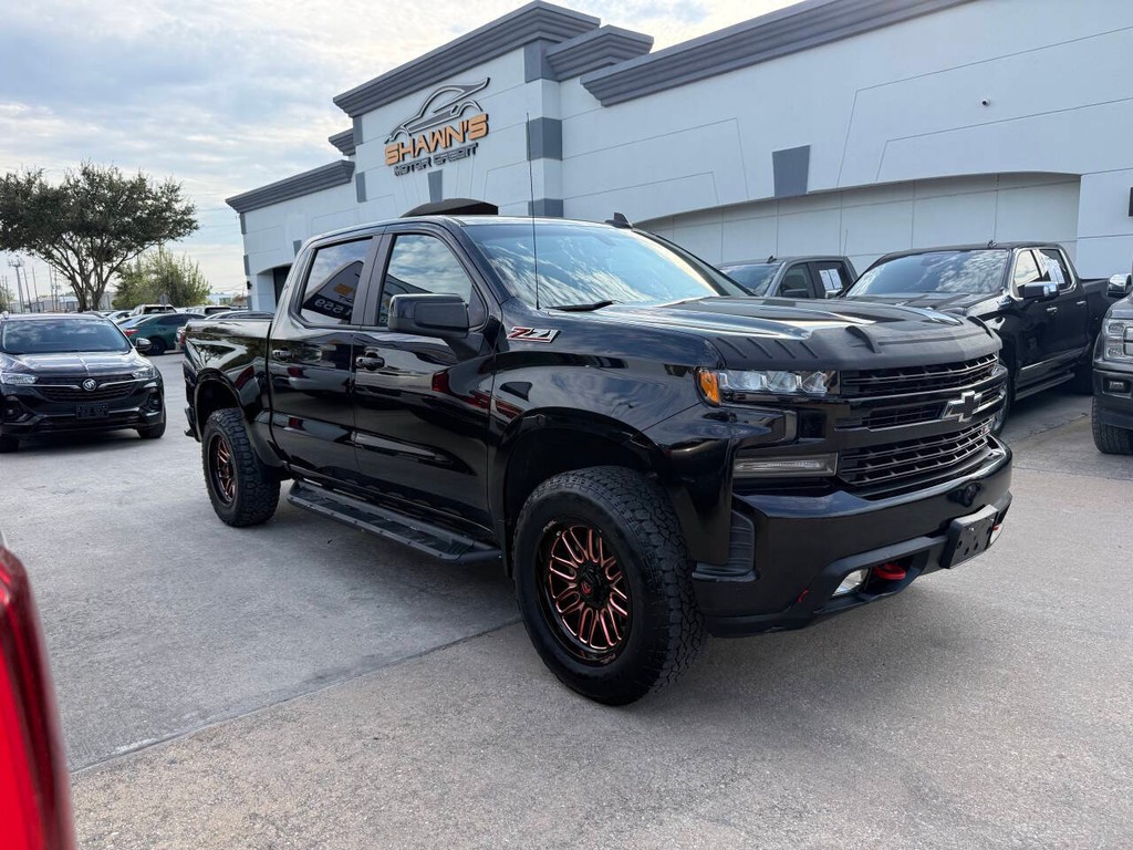 Chevrolet Silverado 1500 Vehicle Full-screen Gallery Image 42