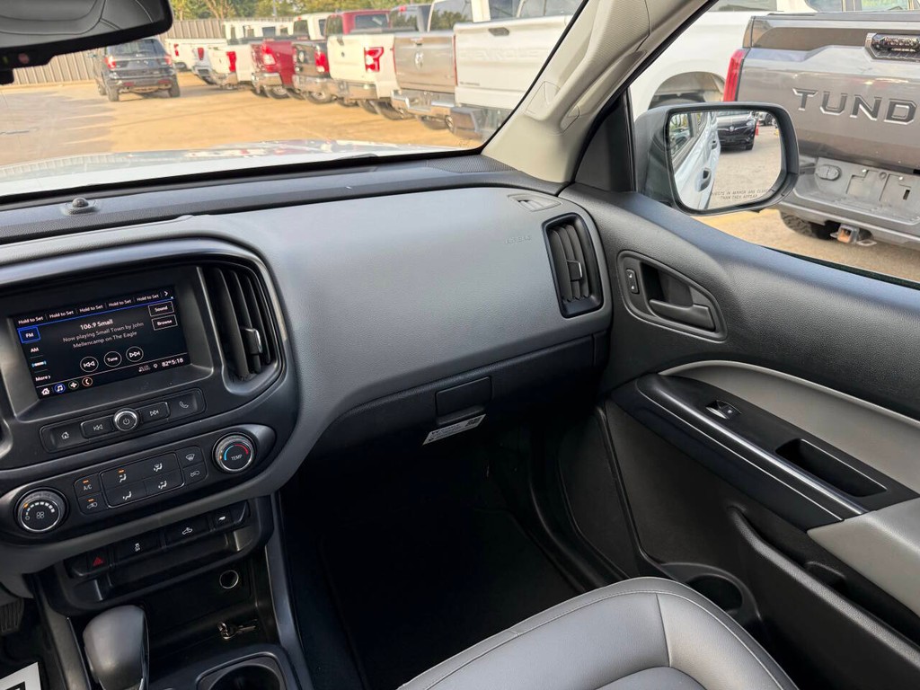 Chevrolet Colorado Vehicle Full-screen Gallery Image 20