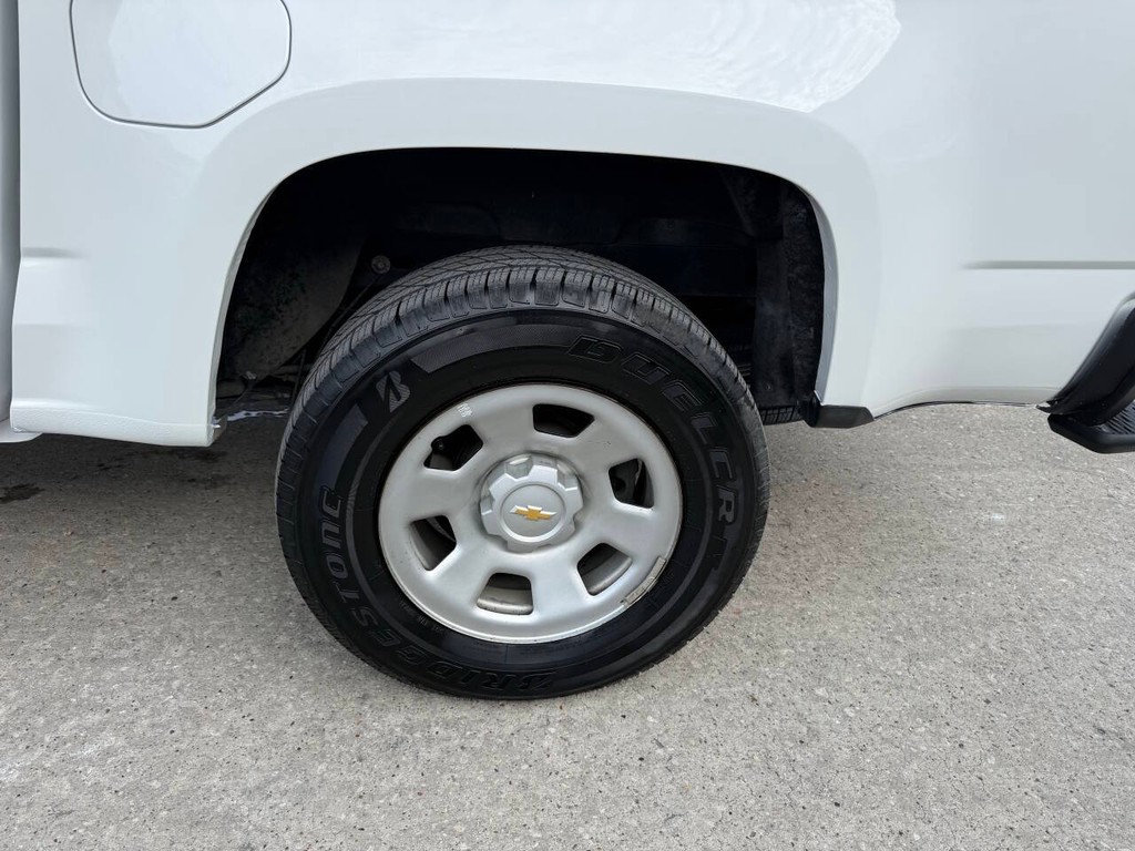 Chevrolet Colorado Vehicle Full-screen Gallery Image 35
