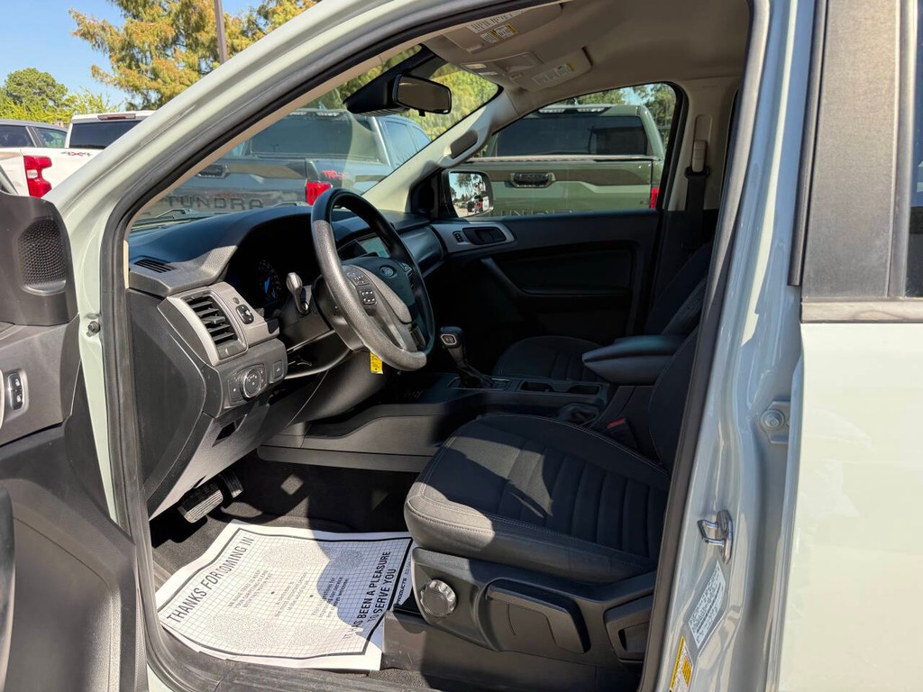 Ford Ranger Vehicle Full-screen Gallery Image 07