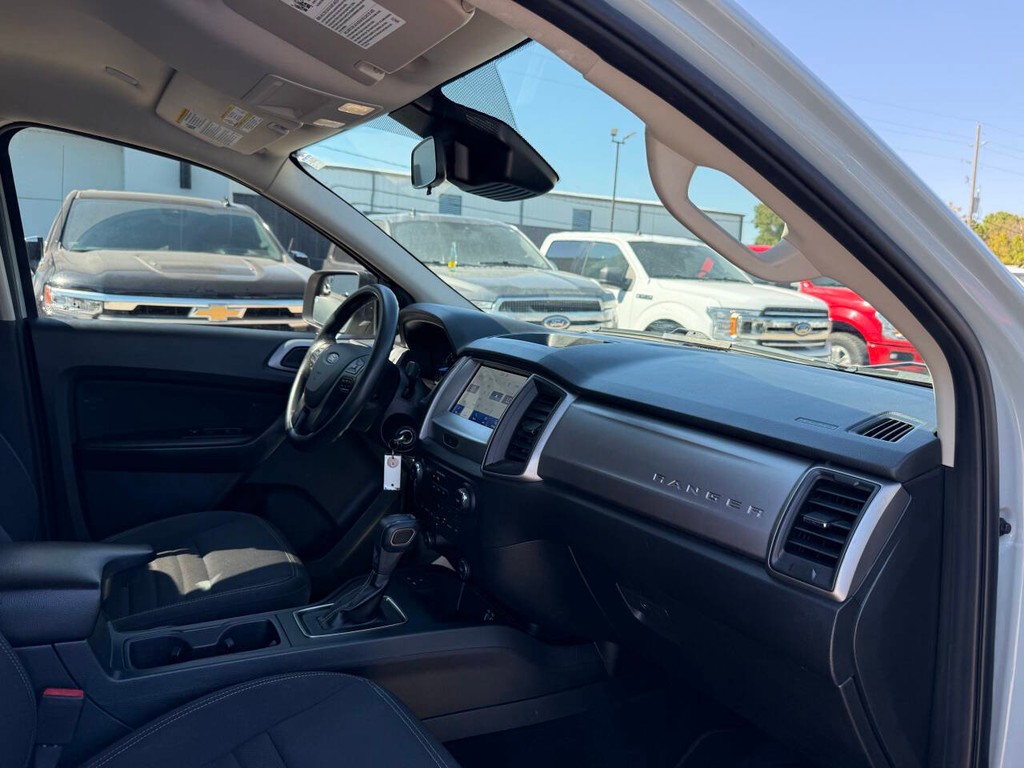 Ford Ranger Vehicle Full-screen Gallery Image 09