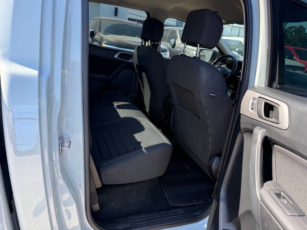 Ford Ranger Vehicle Full-screen Gallery Image 15