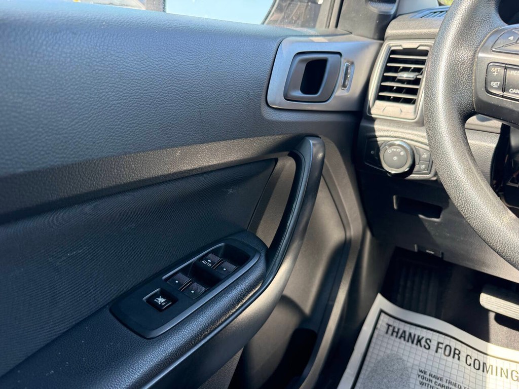 Ford Ranger Vehicle Full-screen Gallery Image 28