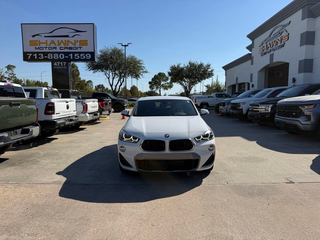 BMW X2 Vehicle Full-screen Gallery Image 41