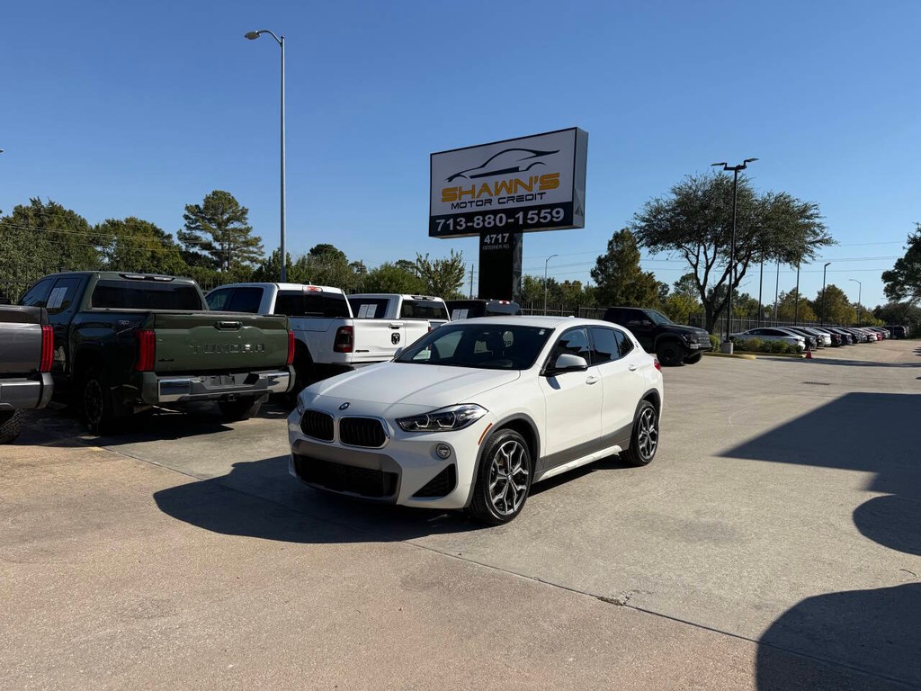 BMW X2 Vehicle Full-screen Gallery Image 43