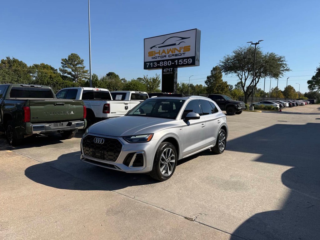 Audi Q5 Vehicle Full-screen Gallery Image 03