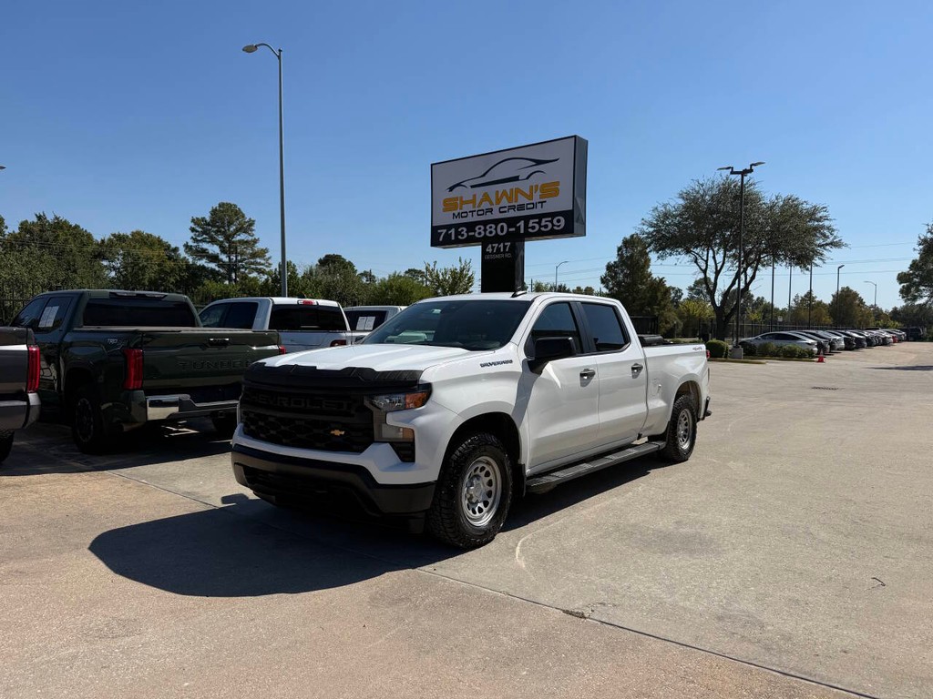Chevrolet Silverado 1500 Vehicle Full-screen Gallery Image 03