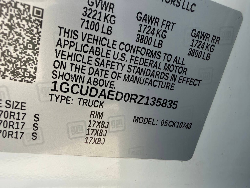 Chevrolet Silverado 1500 Vehicle Full-screen Gallery Image 34