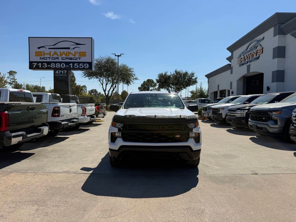 Chevrolet Silverado 1500 Vehicle Full-screen Gallery Image 41