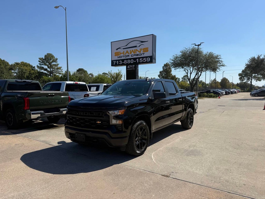 Chevrolet Silverado 1500 Vehicle Full-screen Gallery Image 03