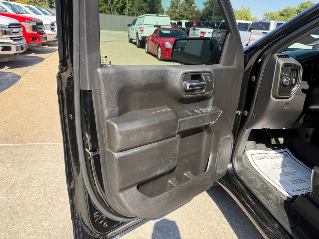 Chevrolet Silverado 1500 Vehicle Full-screen Gallery Image 08