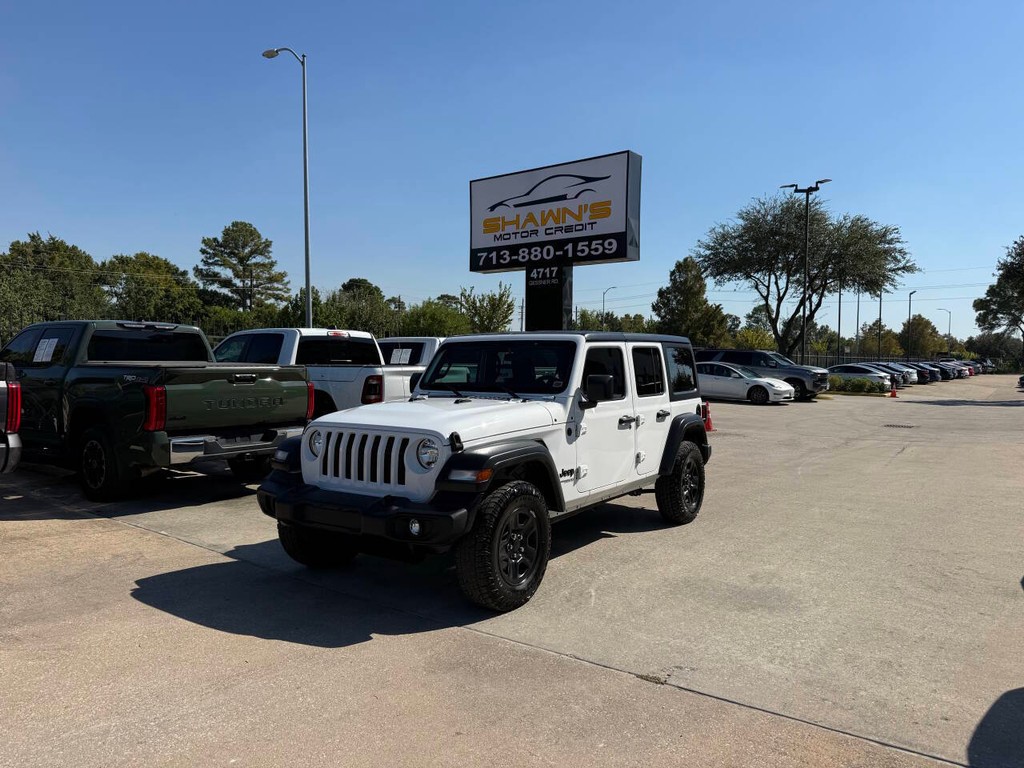 Jeep Wrangler Vehicle Full-screen Gallery Image 03