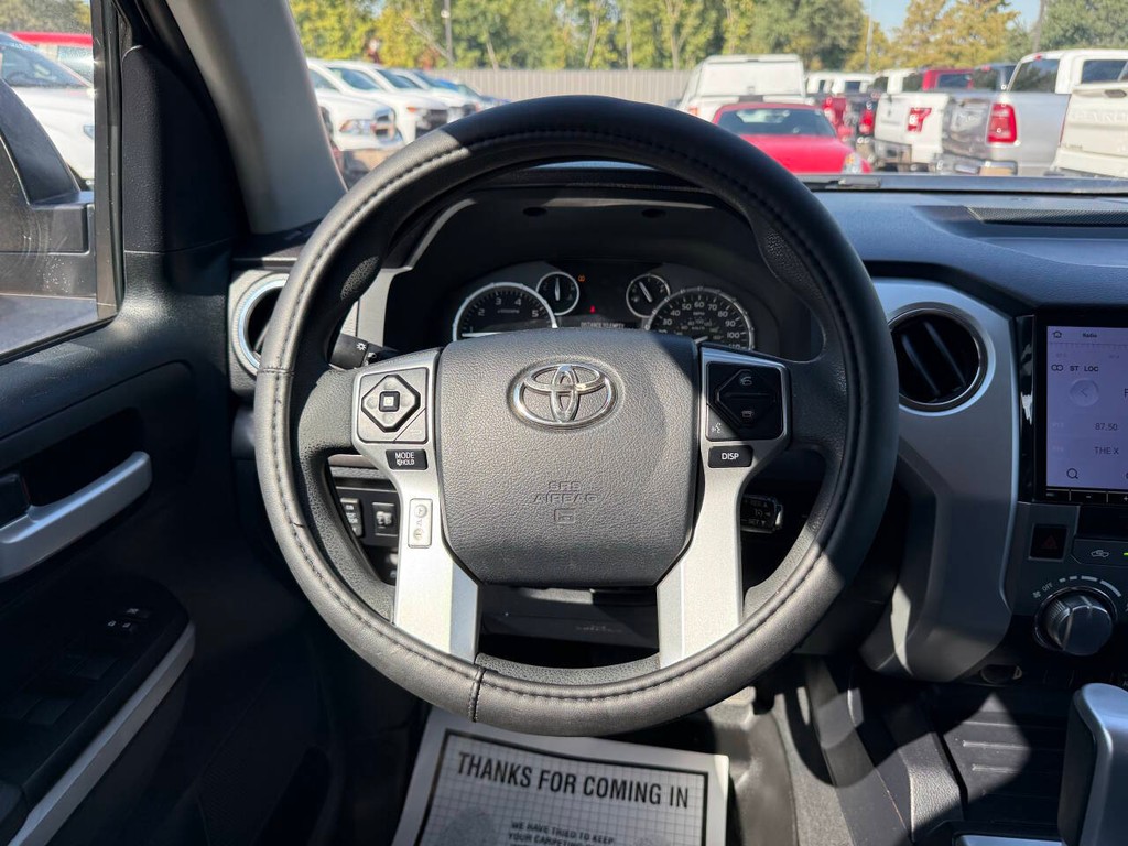 Toyota Tundra 2WD Vehicle Full-screen Gallery Image 22