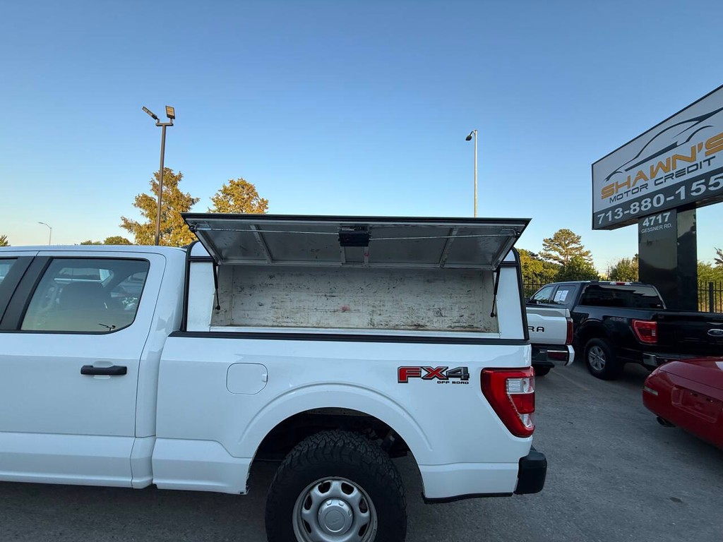 Ford F-150 Vehicle Full-screen Gallery Image 38