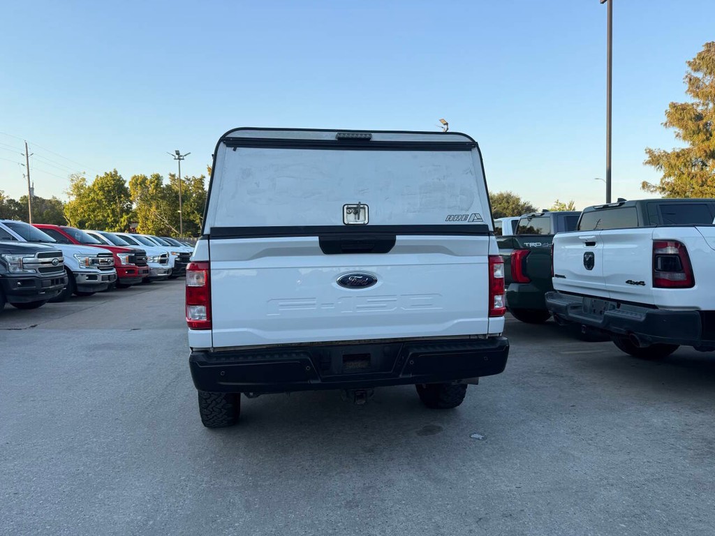 Ford F-150 Vehicle Full-screen Gallery Image 40
