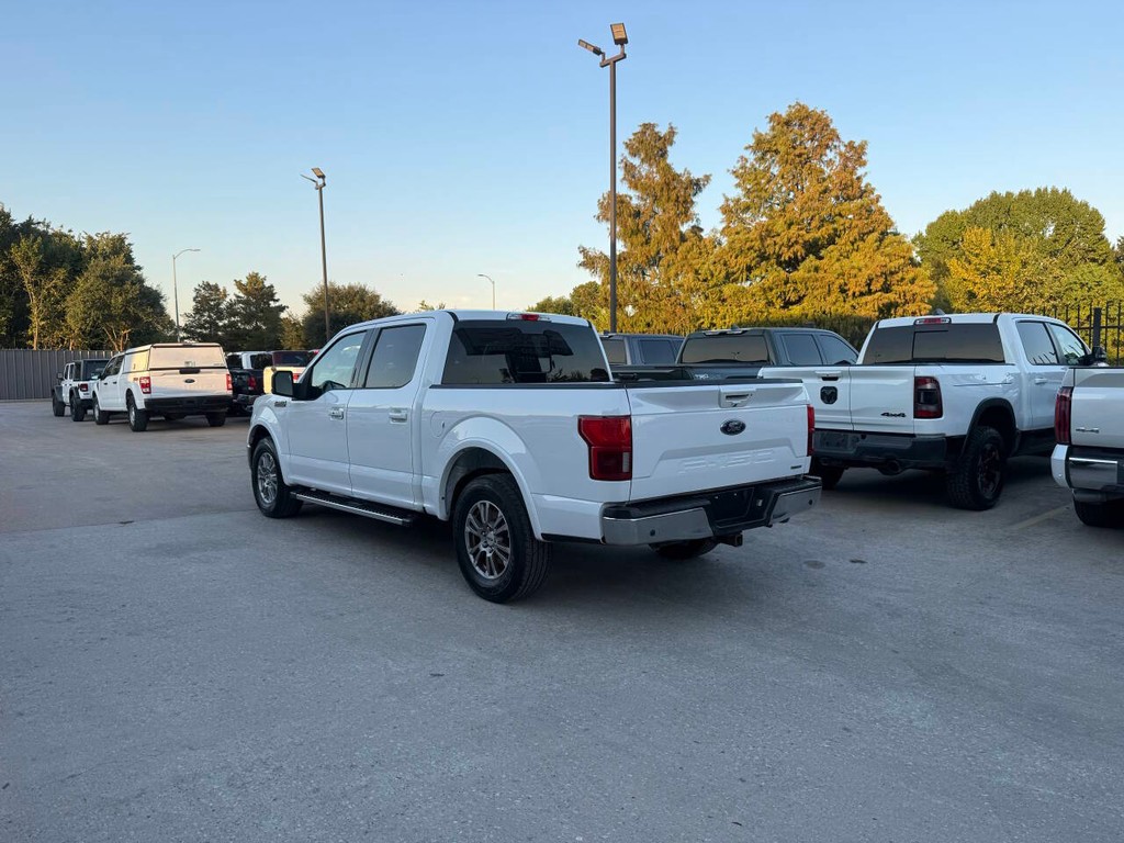 Ford F-150 Vehicle Full-screen Gallery Image 04