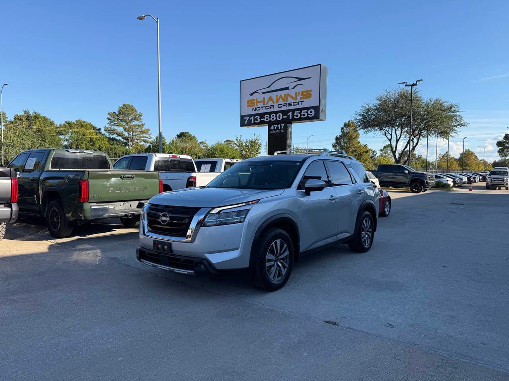Nissan Pathfinder Vehicle Full-screen Gallery Image 44