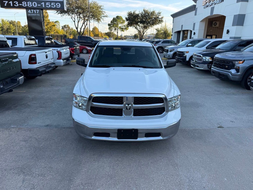 Ram 1500 Classic Vehicle Full-screen Gallery Image 39
