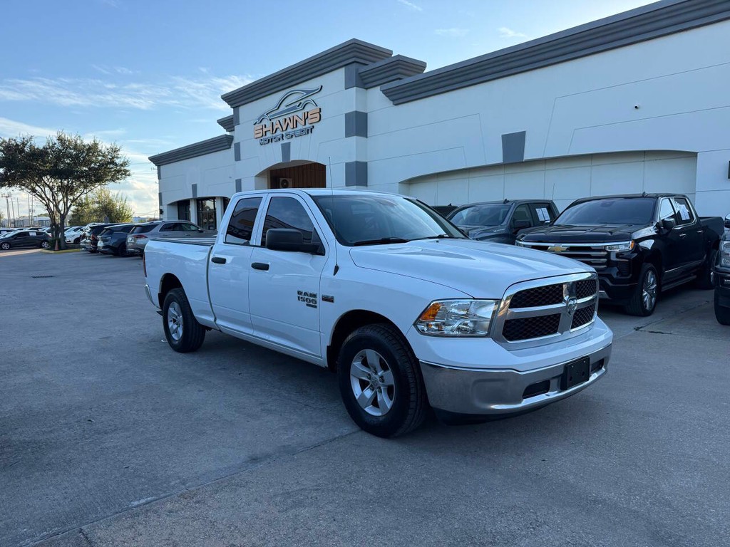 Ram 1500 Classic Vehicle Full-screen Gallery Image 41