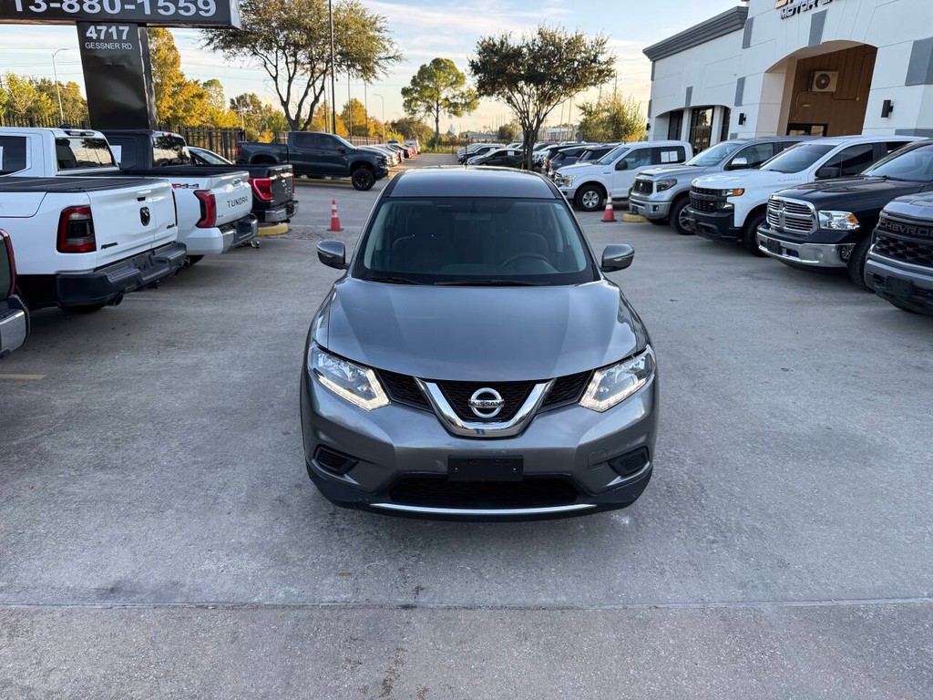 Nissan Rogue Vehicle Full-screen Gallery Image 37